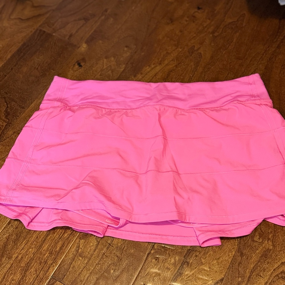 Lululemon Athletica Vibrant Pink Skort